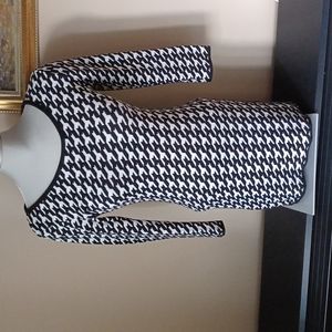 Black and white sweater dress Size S